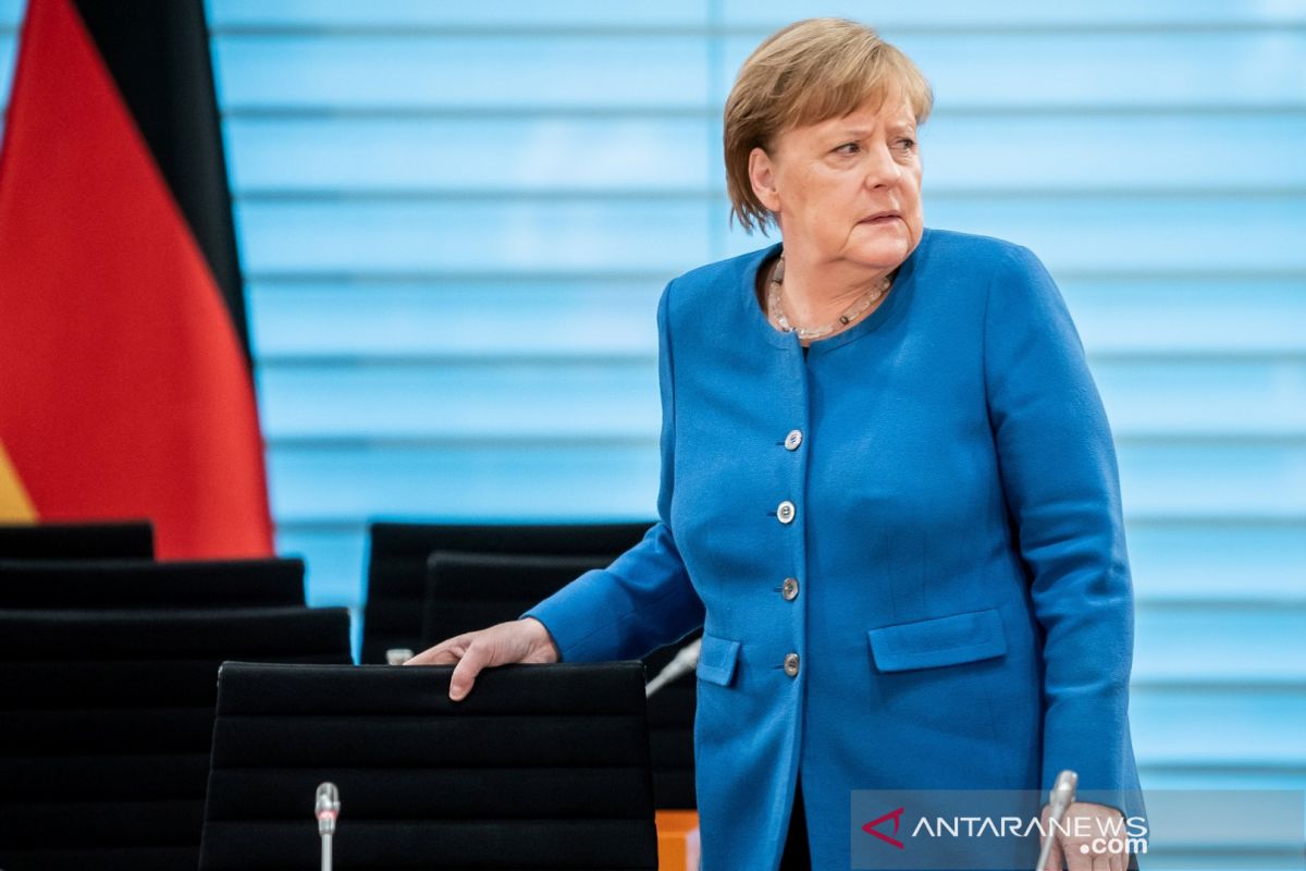 Angela Merkel jalani swakarantina setelah kontak dengan dokter positif corona