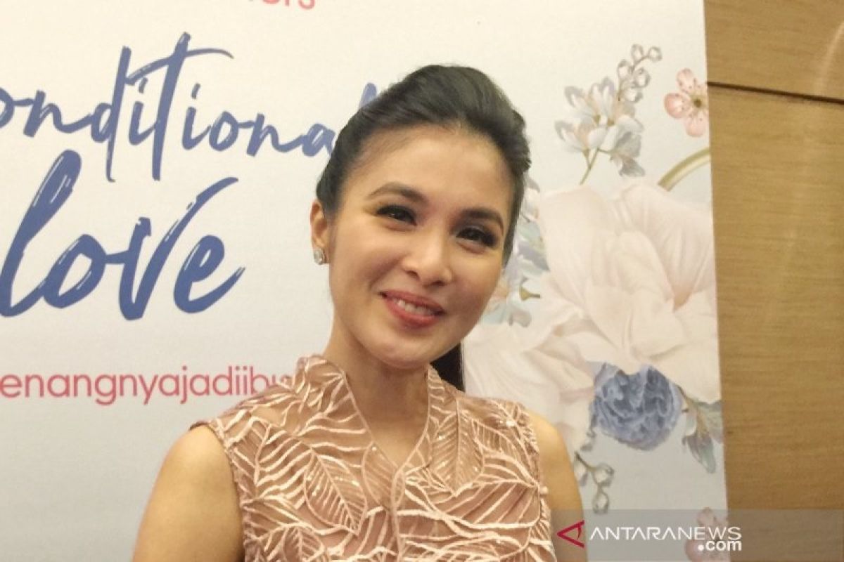 Ini kiat Sandra Dewi agar anak tak bosan di rumah saat "social distancing"