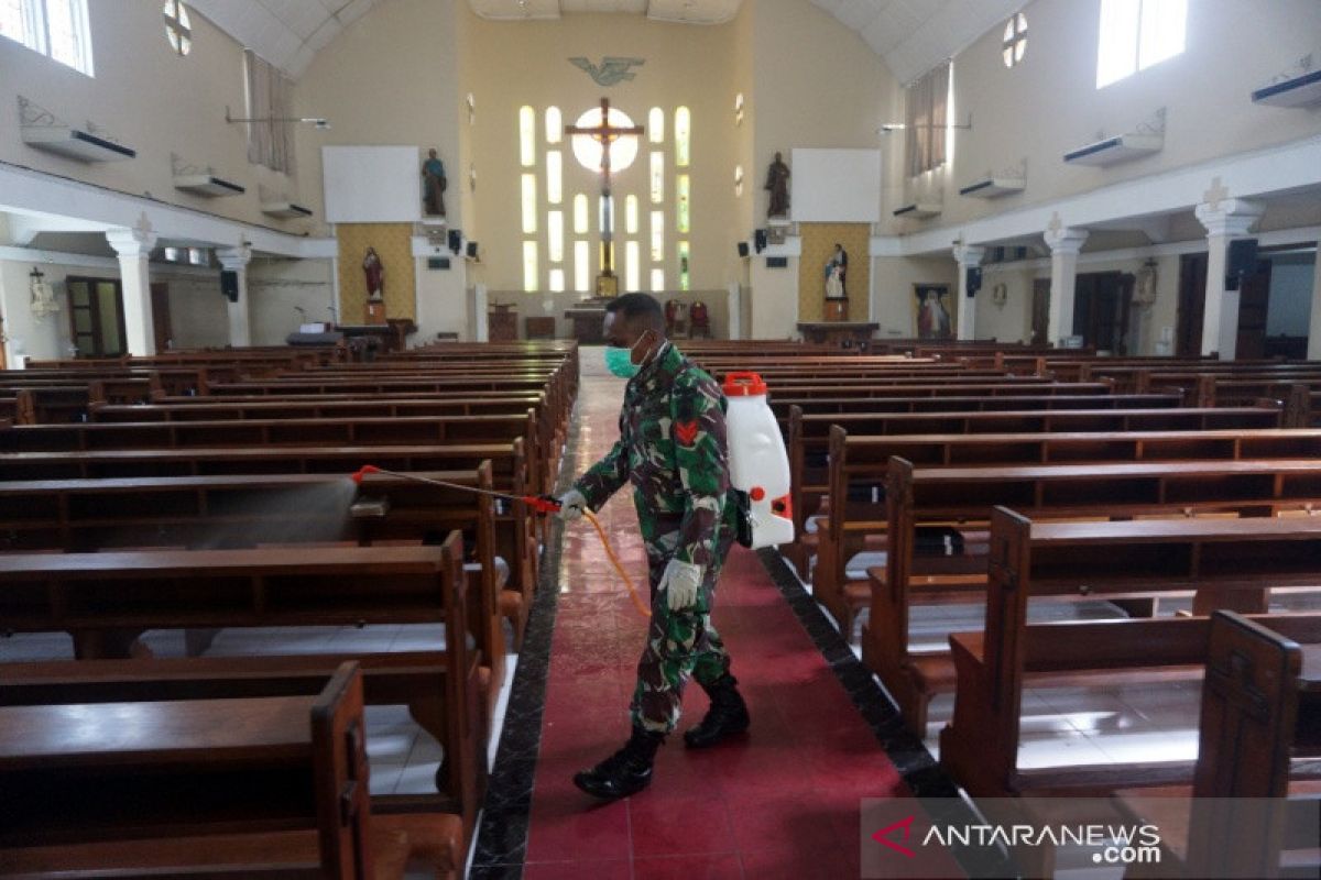 Surakarta terjunkan sembilan tim sterilisasi untuk cegah COVID-19