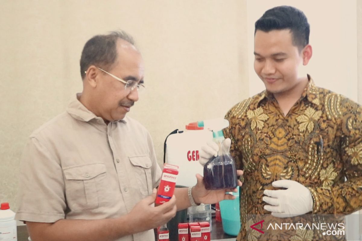 Kota Kupang gandeng Kimia Farma racik cairan pembersih tangan