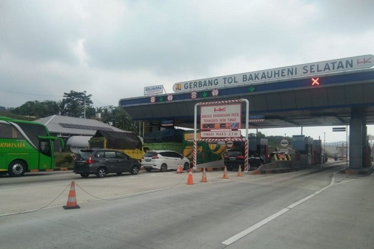 "top-up" tunai di tol Bakauheni-Terbanggi Besar di tutup