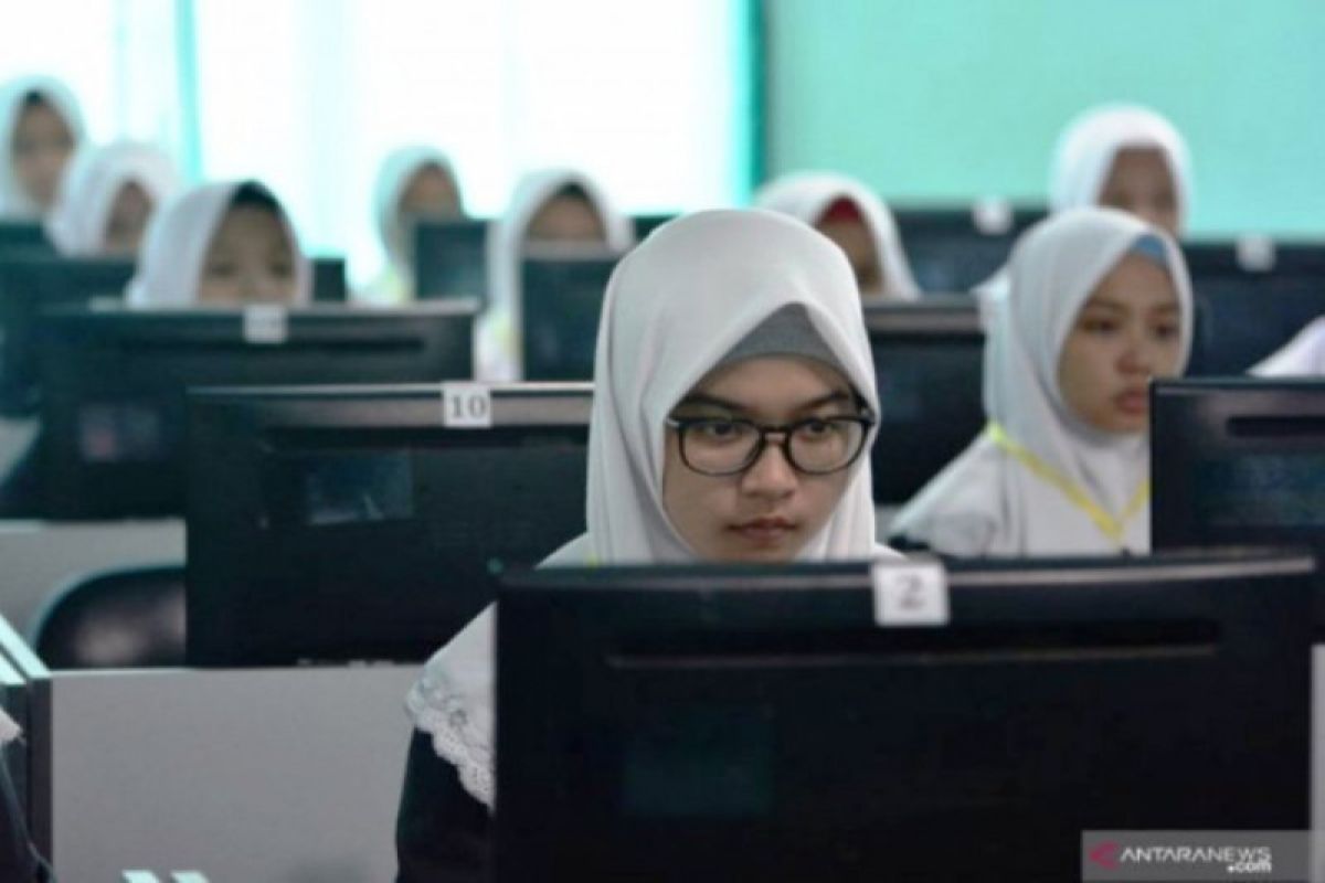 Calon siswa SMA/SMK di NTB wajib lampirkan surat pernyataan bebas narkoba