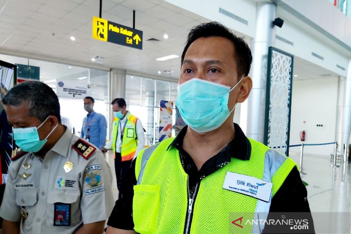 Pergerakan pesawat dan penumpang Bandara Tjilik Riwut turun hingga 50 persen