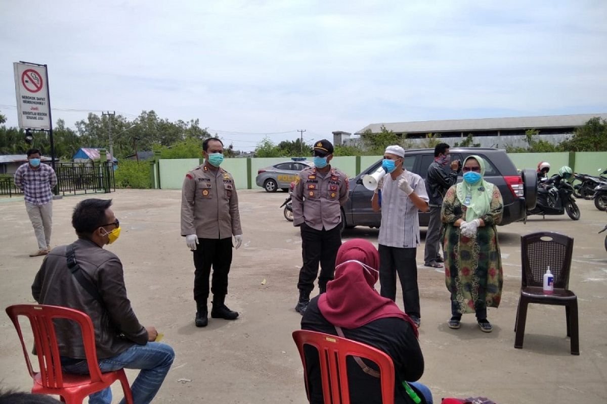 TKI asal Malaysia masuk Kualatungkal Jambi jalani tes kesehatan