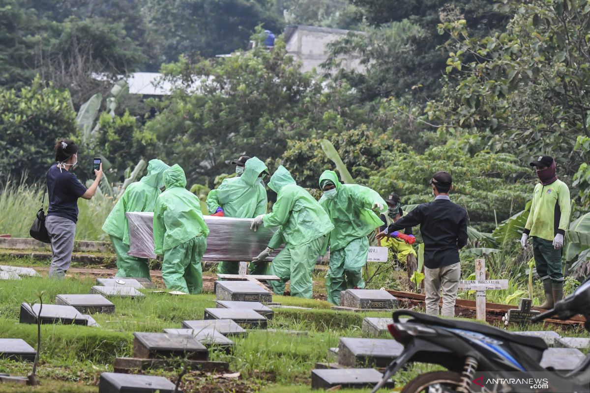 MUI: warga butuh penjelasan prosedure penanganan jenazah pasien COVID-19