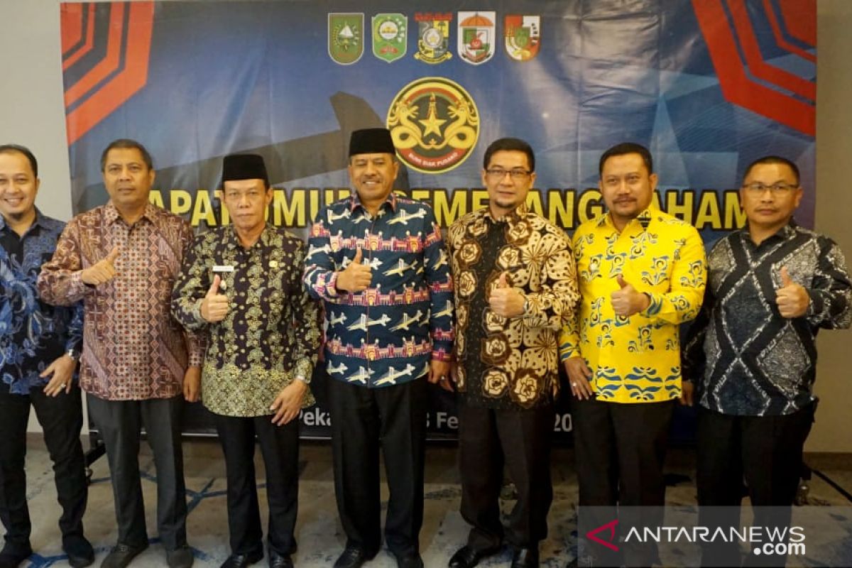 Bupati Kampar harap keuntungan penyertaan modal bisa tingkatkan PAD