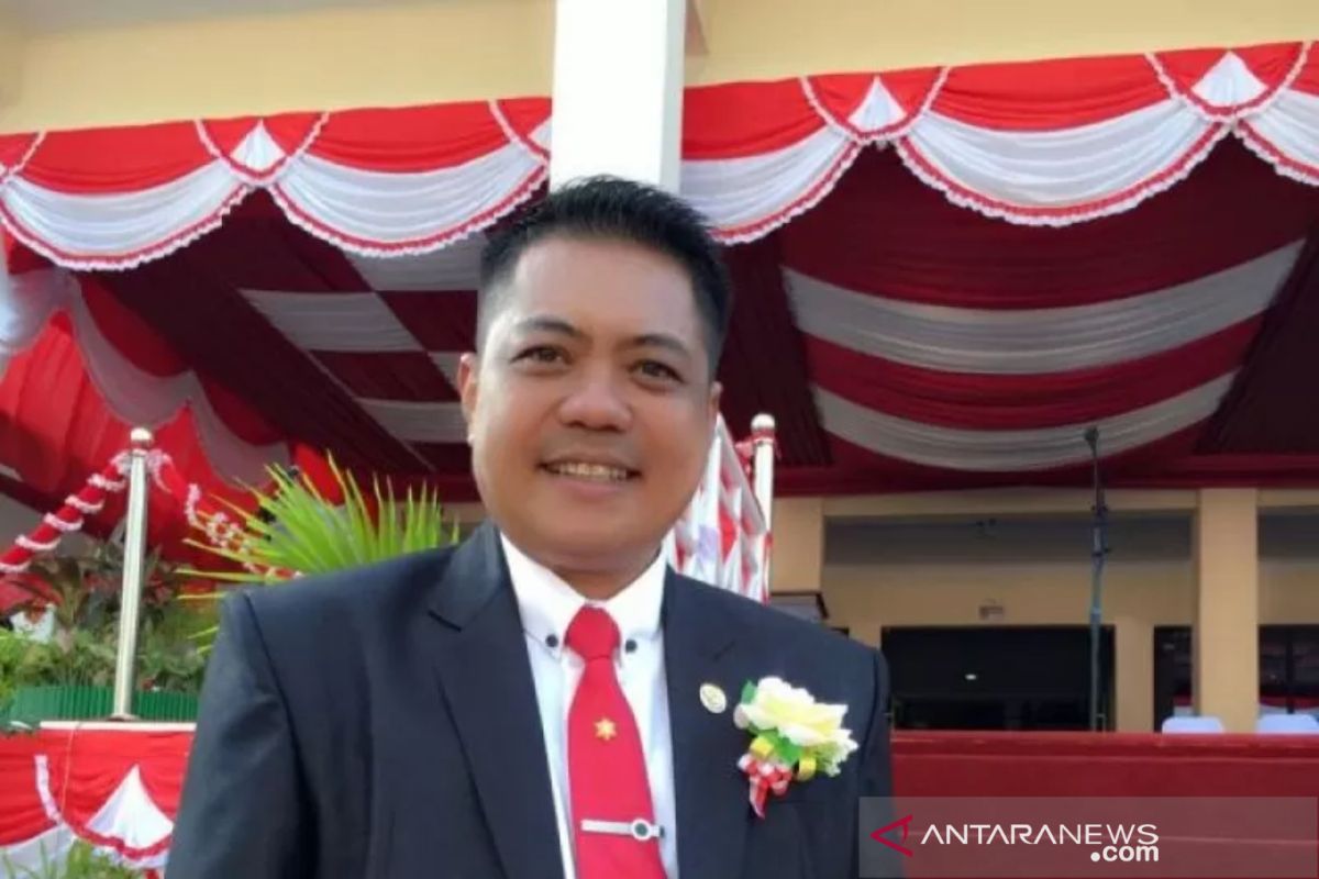 Delapan orang pengantar Bupati Morowali Utara dilaporkan positif COVID-19