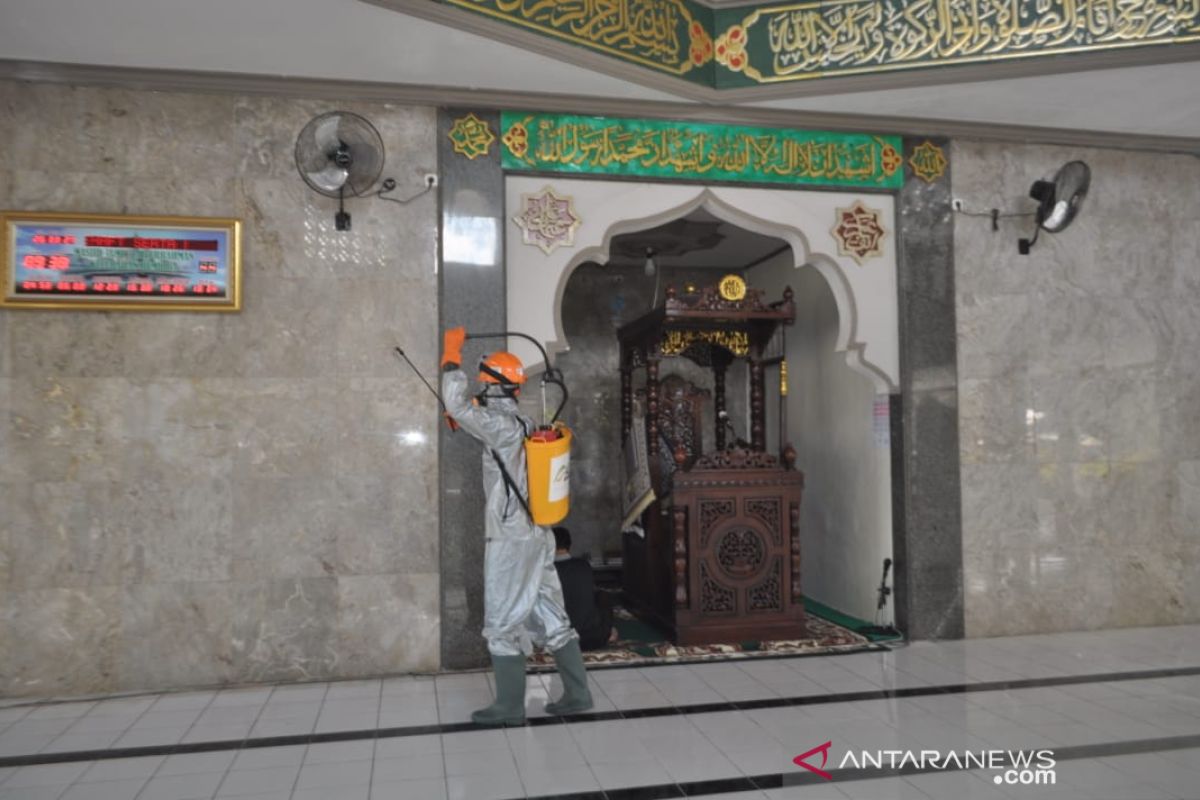 ACT-DMI NTB disinfektan masjid mencegah penyebaran virus corona