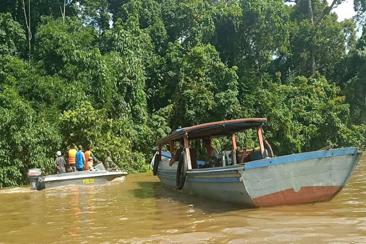 Balita tenggelam di Paring Lahung terus dicari