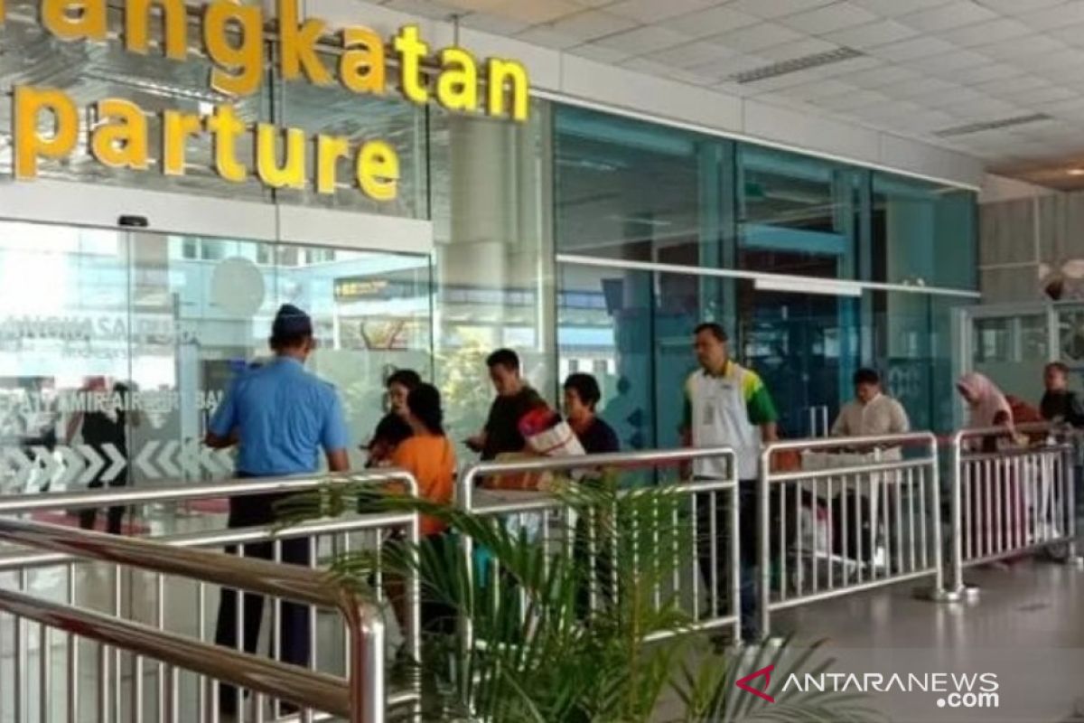 Bandara Depati Amir Pangkalpinang kurangi jam operasi untuk cegah penyebaran COVID-19