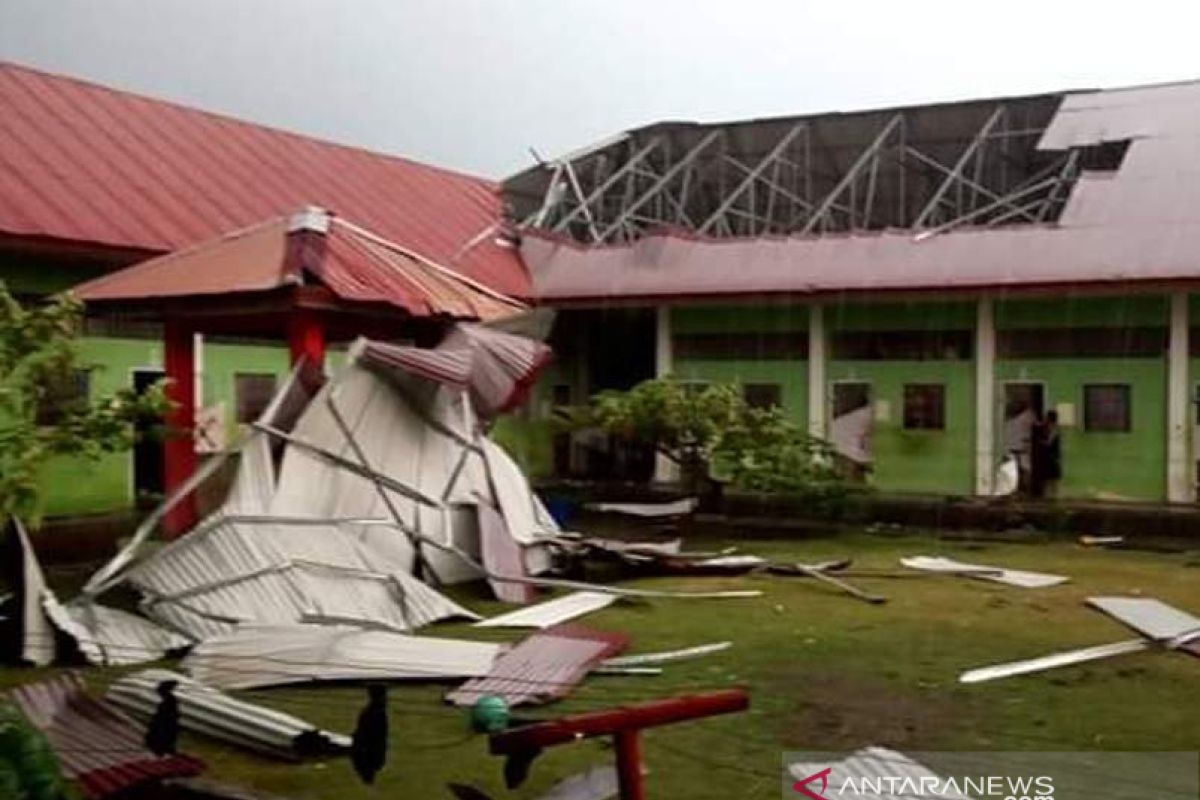 Empat unit kamar tahanan Lapas Meulaboh rusak diterjang puting beliung