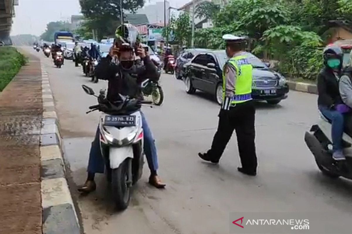 Menkes Terawan Agus Putranto tetapkan PSBB Kota Pekanbaru