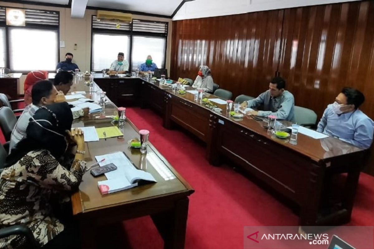 Pendataan penerima jaring pengaman sosial ditarget  rampung April