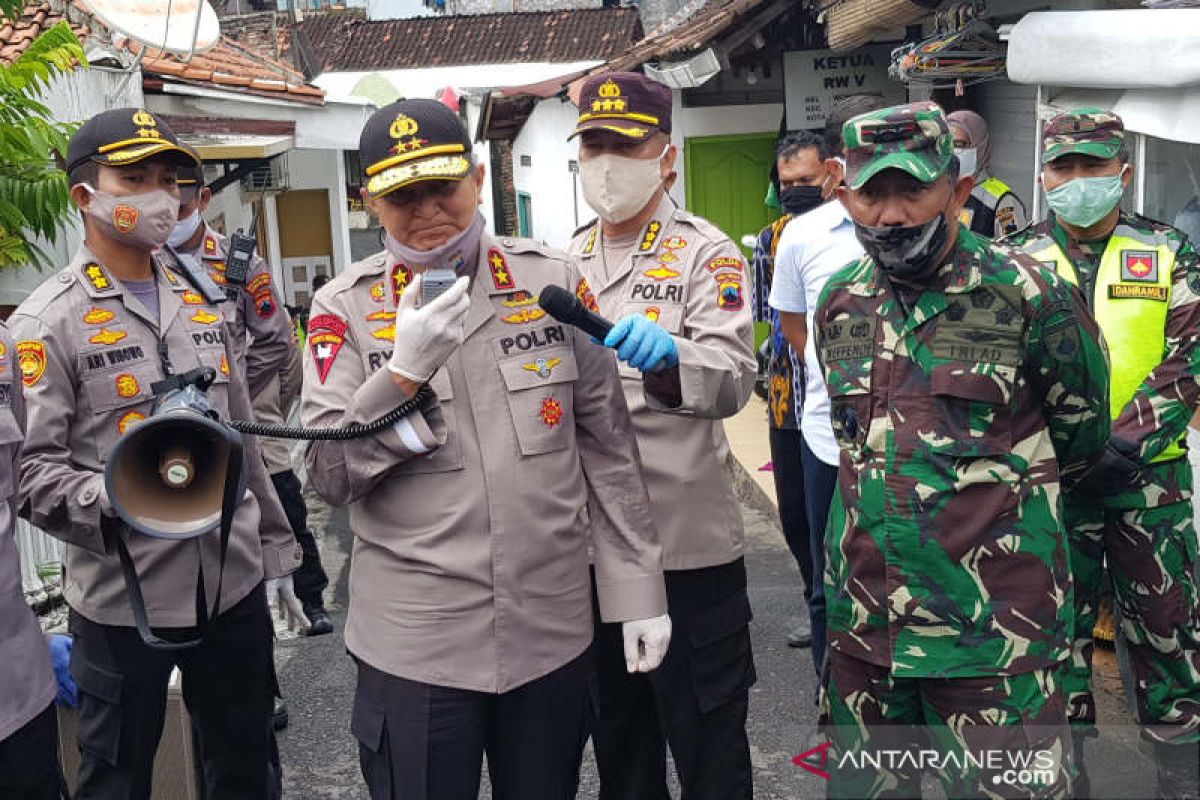 Kapolda Jateng minta masyarakat lapor polisi atau tentara kalau ada yang ajak rusuh