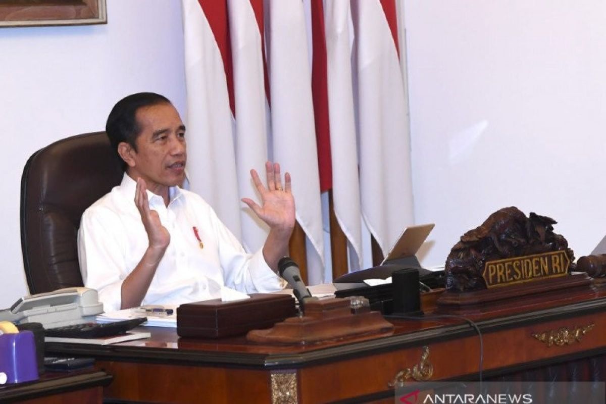 Presiden Jokowi: Kabar gembira, virus Corona cepat mati pada suhu panas