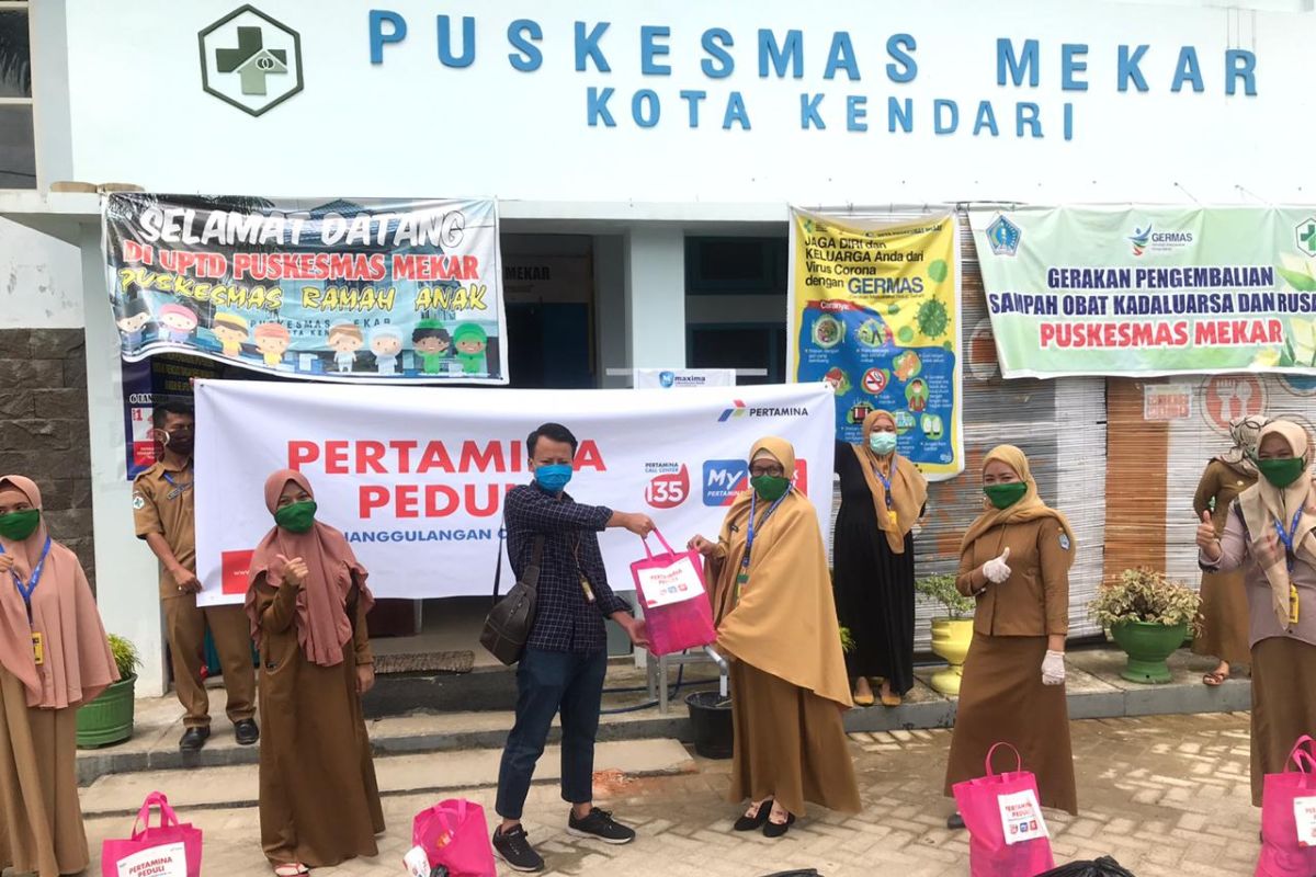 Peringati Kartini, Pertamina apresiasi pekerja wanita di Puskesmas Mekar Kendari