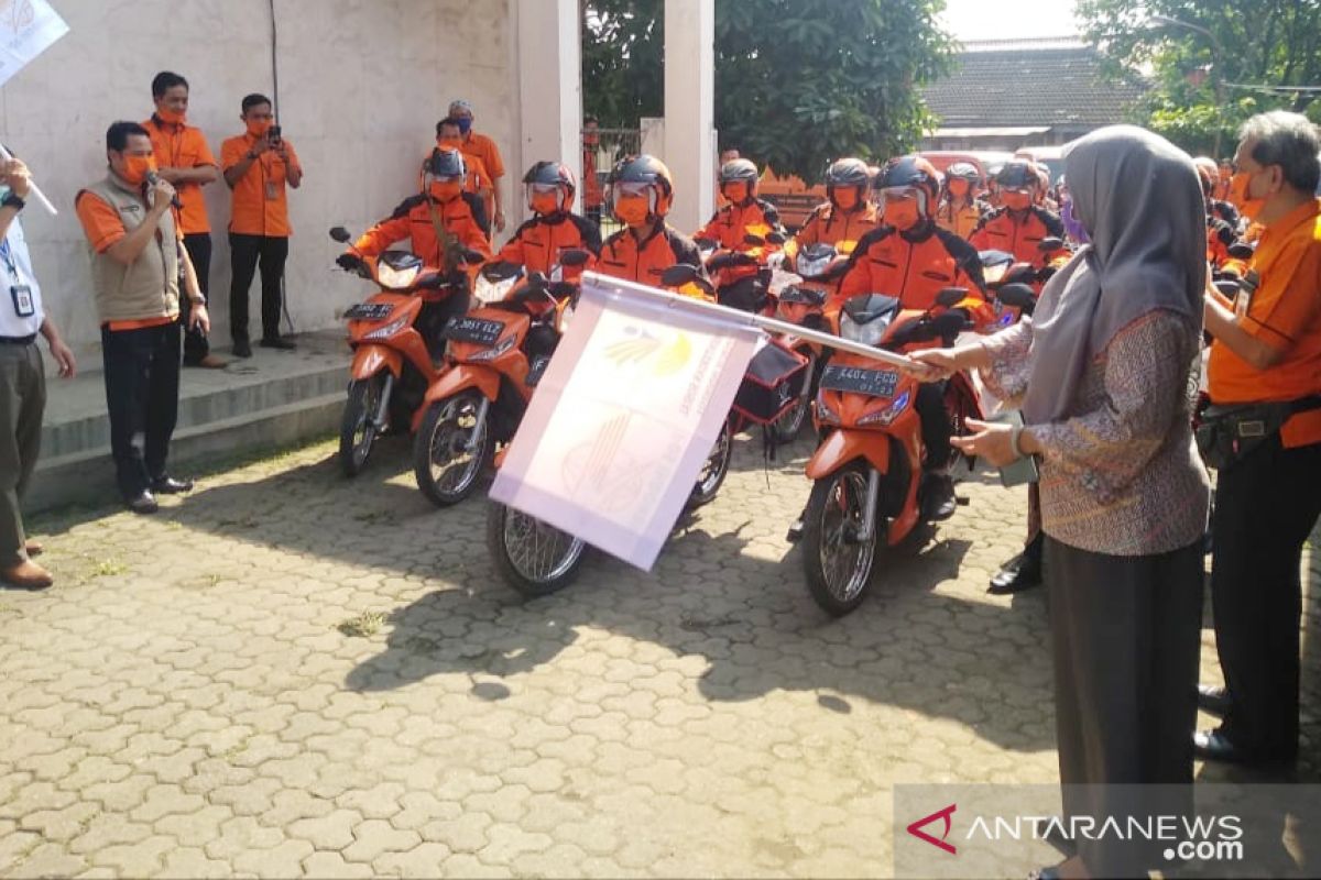 Pos Indonesia kerahkan 10 ribu armada salurkan bansos pangan