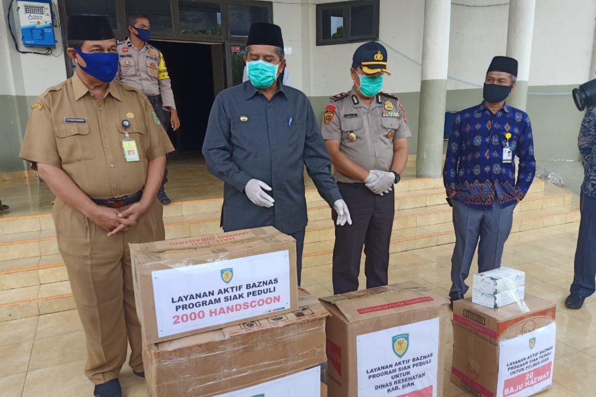 Ribuan masker dan sarung tangan akan disalurkan ke pedagang takjil di Siak