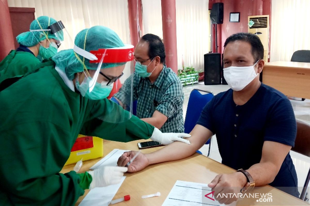 Anggota DPRD Palangka Raya lakukan 'rapid test'