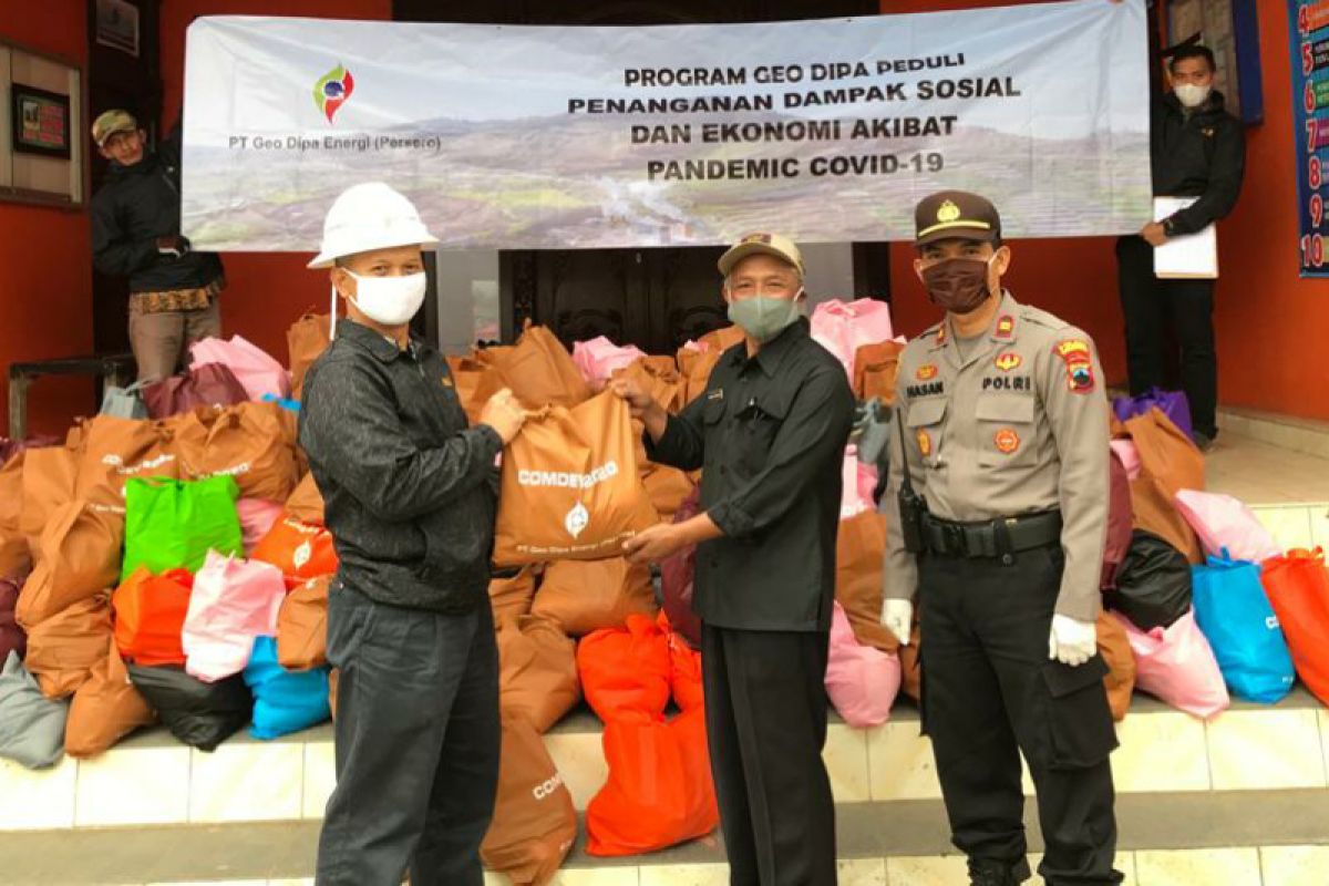 Geo Dipa Dieng salurkan bantuan pangan dalam rangka Ramadhan