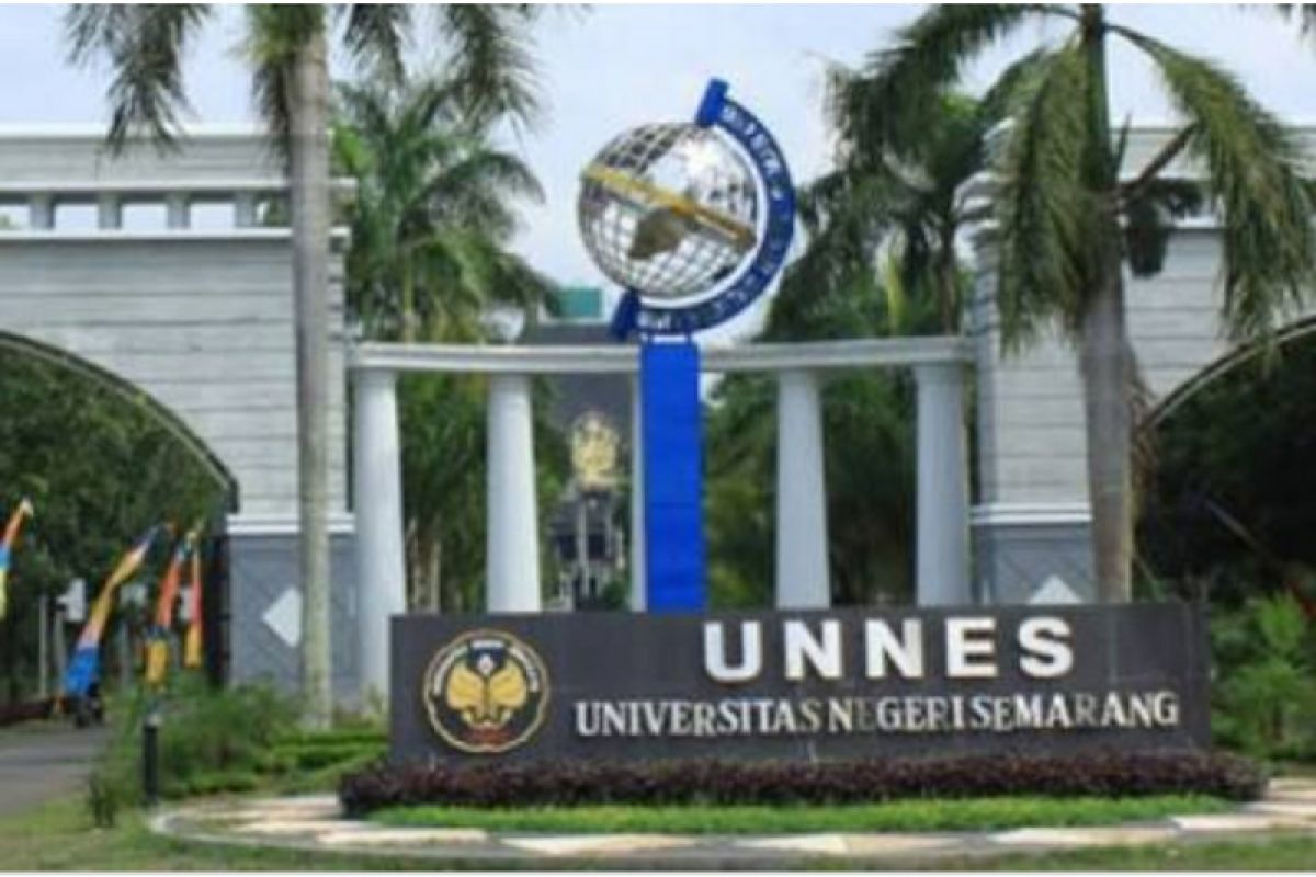 Mahasiswa Unnes desak pengembalian UKT 50 persen