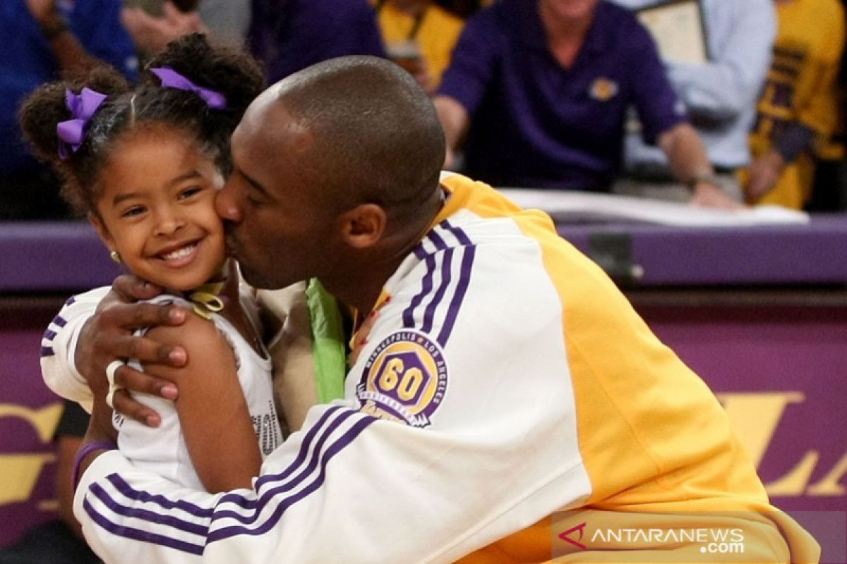 Tiga barang milik Kobe Bryant dilelang  Rp142 miliar