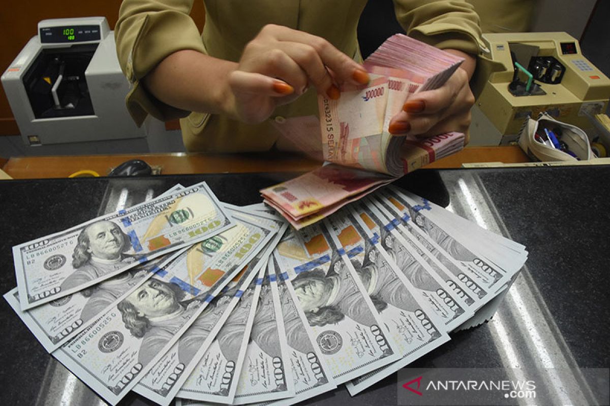 Rupiah berpotensi menguat dibayangi kenaikan obligasi AS