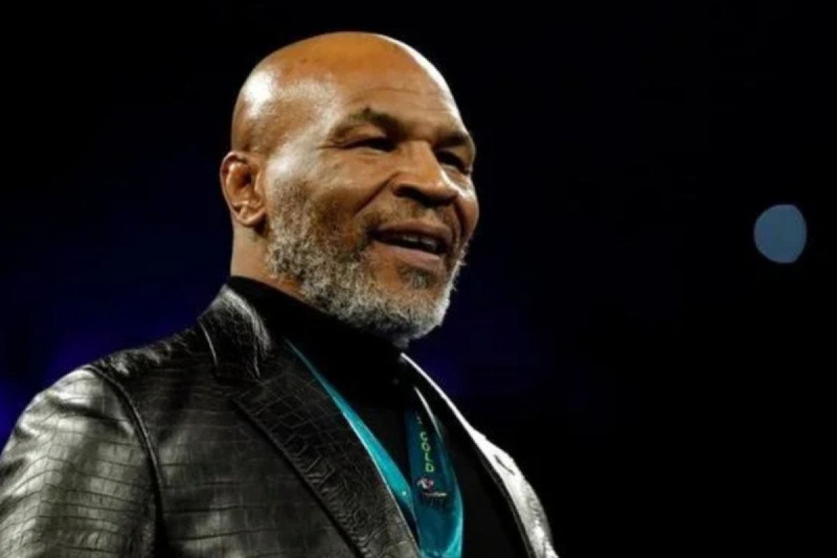 Mantan Menteri Kelautan Susi Pudjiastuti akan berbagi kisah dengan Mike Tyson