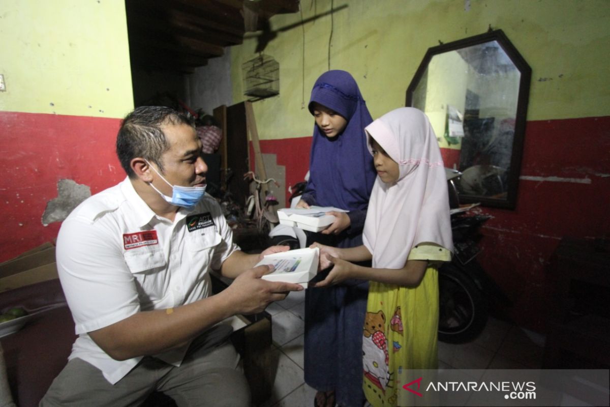 ACT Ketok Pintu membantu warga di tengah pandemi