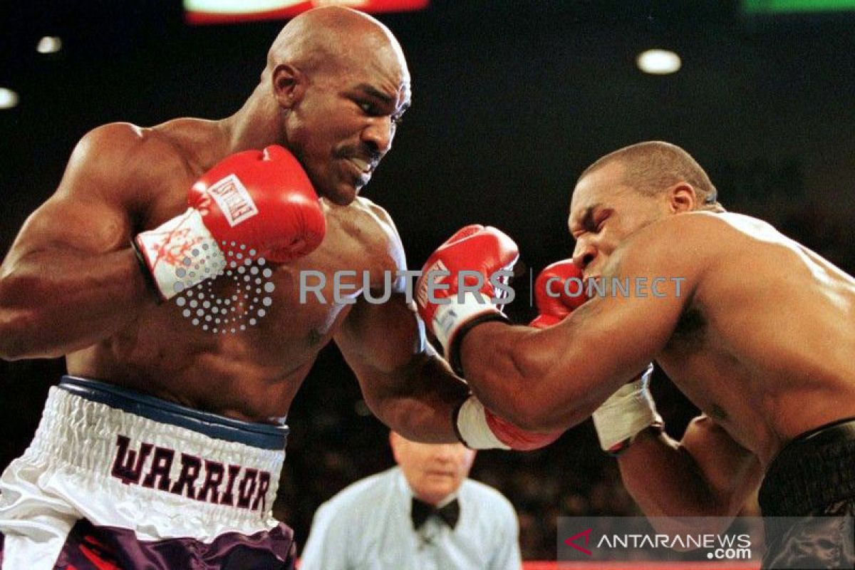 Holyfield siap hadapi Mike Tyson