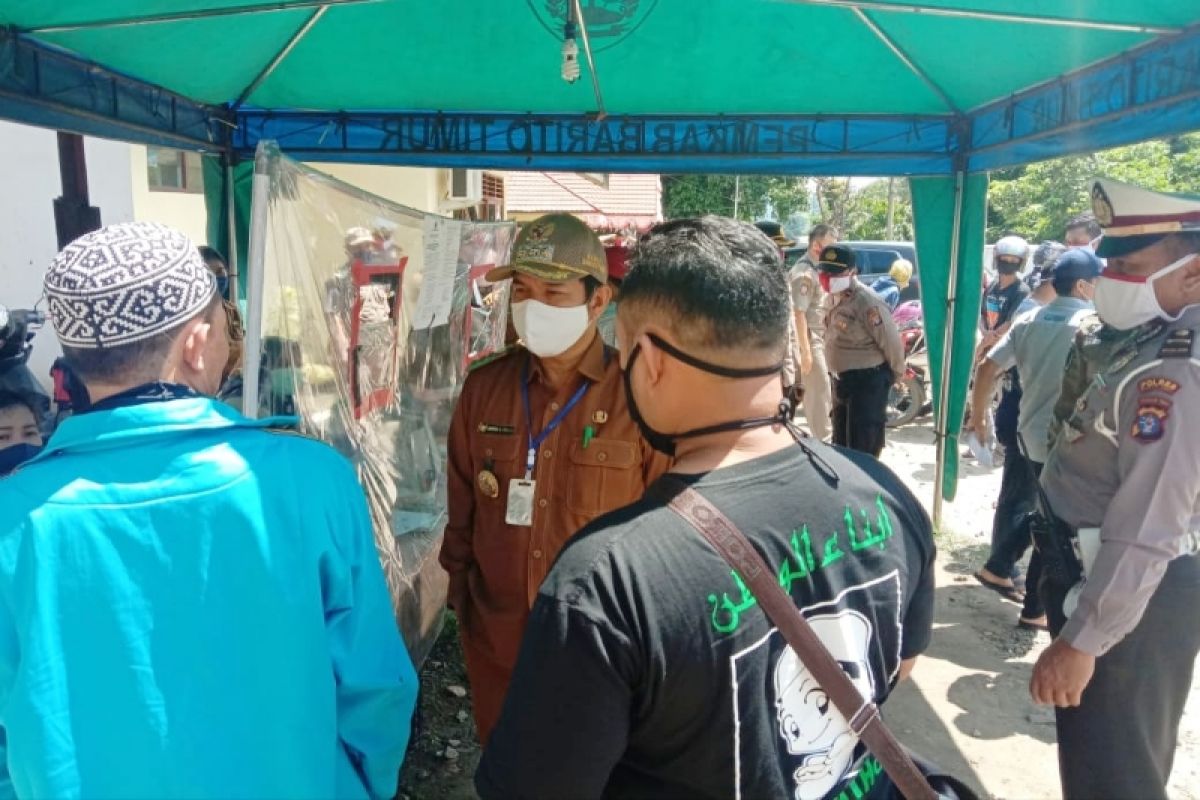 Bupati dan Kapolres Bartim cek pengawasan warga masuk Kalteng