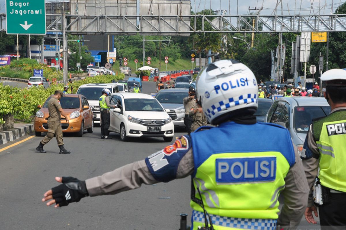 Berita sepekan, bus pemudik modus karyawan hingga korban petasan meninggal