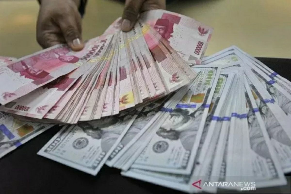 Nilai tukar rupiah menguat dampak sinyal pemulihan ekonomi global