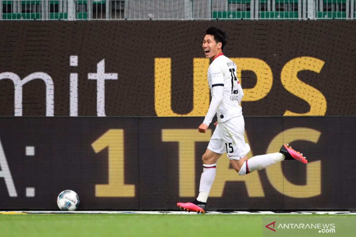 Daichi Kamada amankan kemenangan Frankfurt 2-1 di Wolfsburg