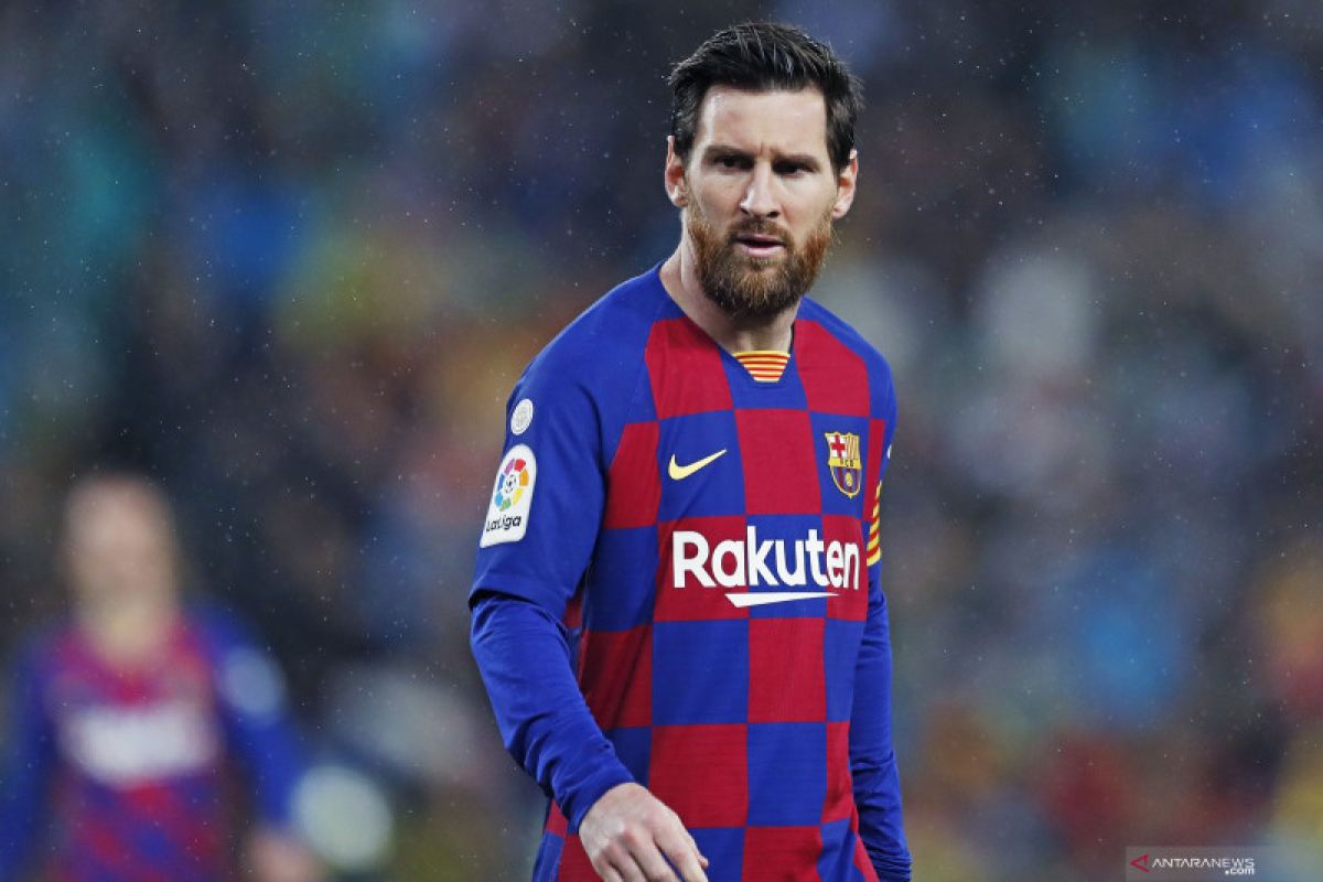 Menjelang restart La Liga, Barcelona sebut Messi alami cedera paha