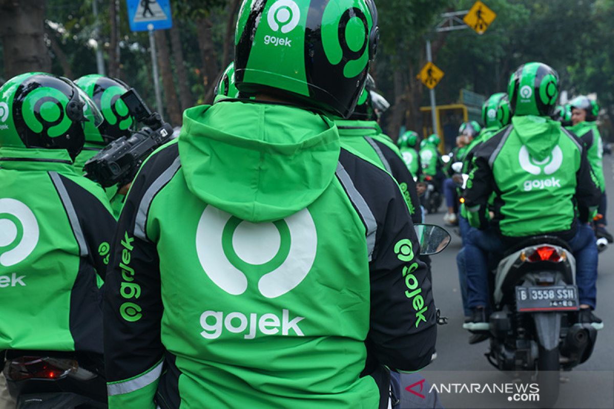 Gojek lakukan uji coba sekat pelindung