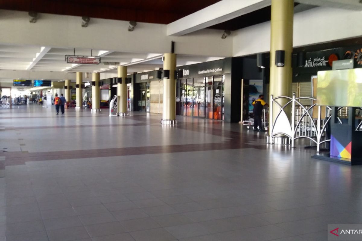 Cerita Bandara Minangkabau yang sepi