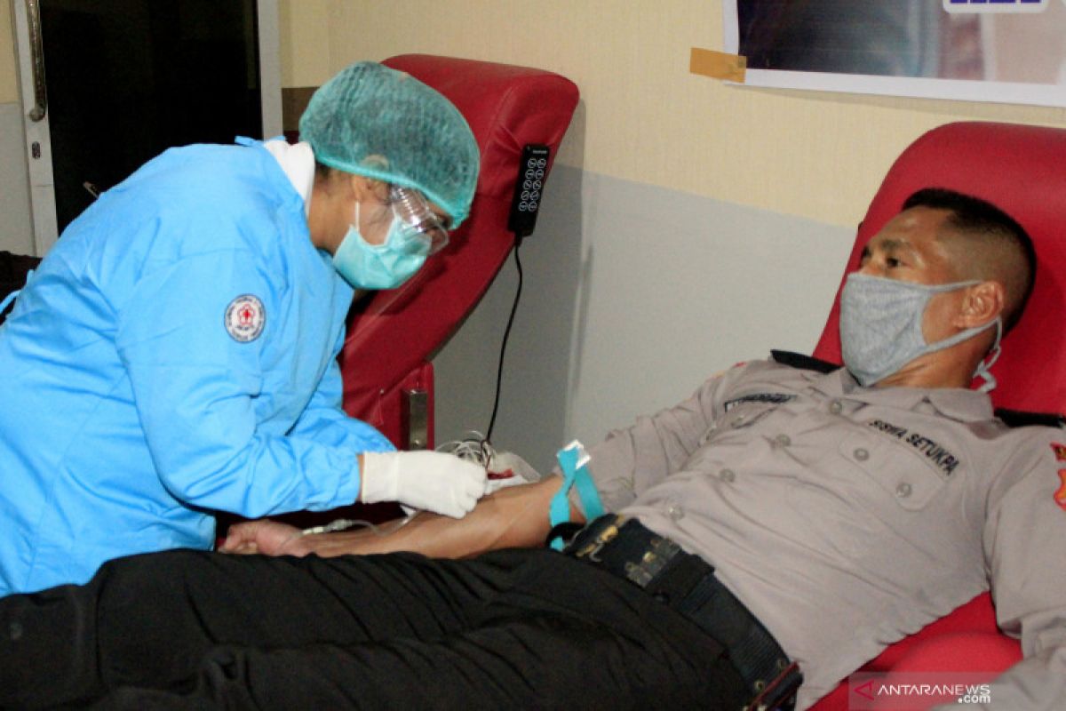 Pasien sembuh dari COVID-19 di NTT donorkan plasma darah