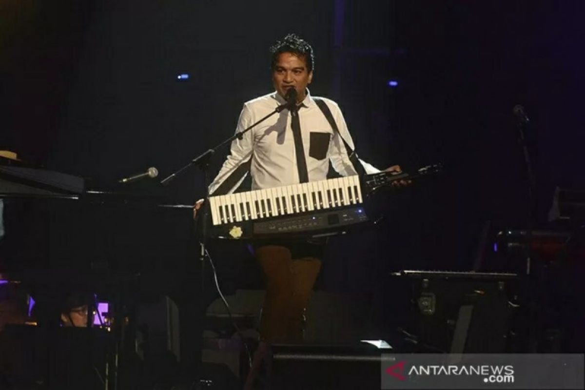 Musisi jazz Benny Likumahuwa meninggal