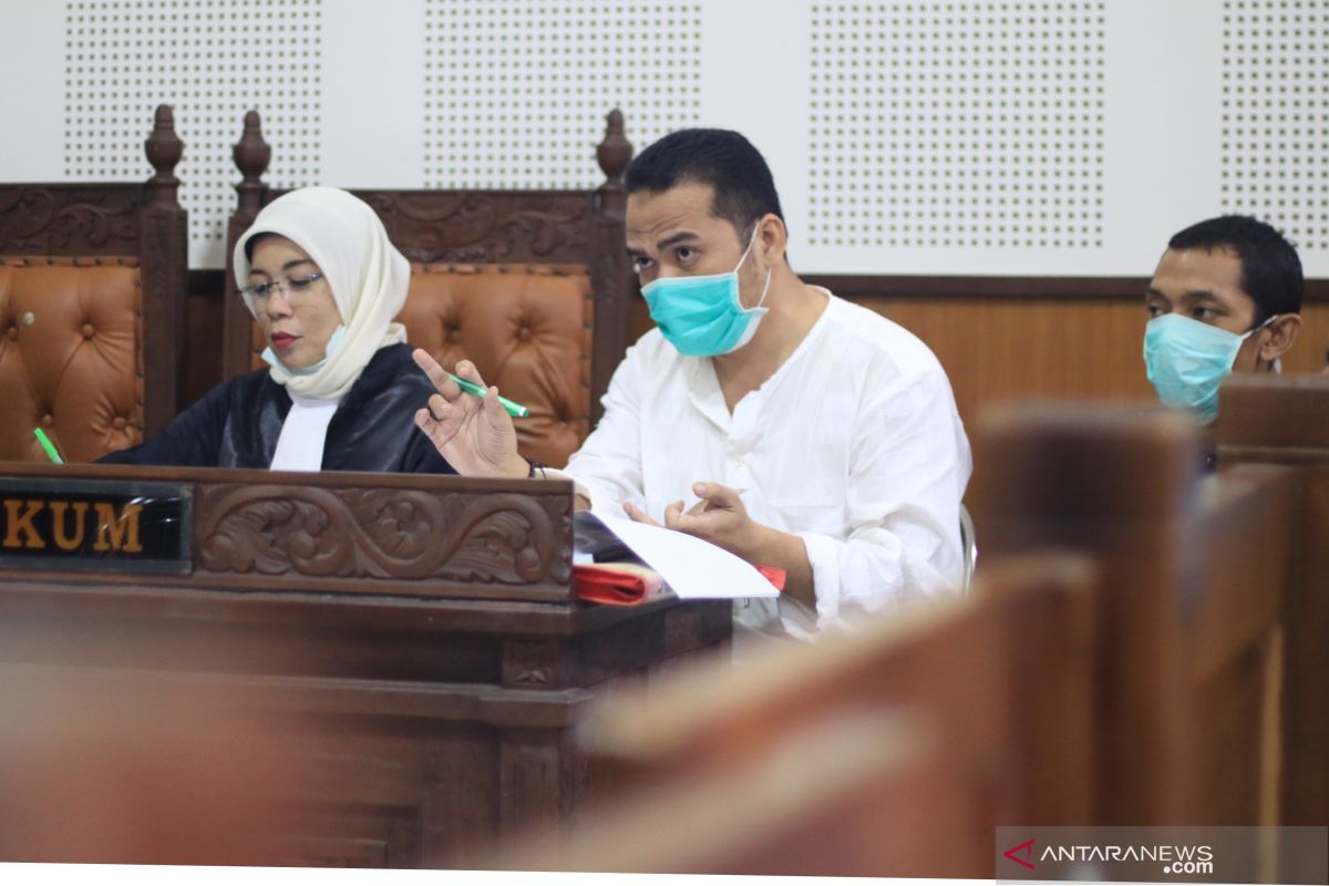Mantan Direktur BUMD Lombok Barat dituntut 6,5 tahun kurungan