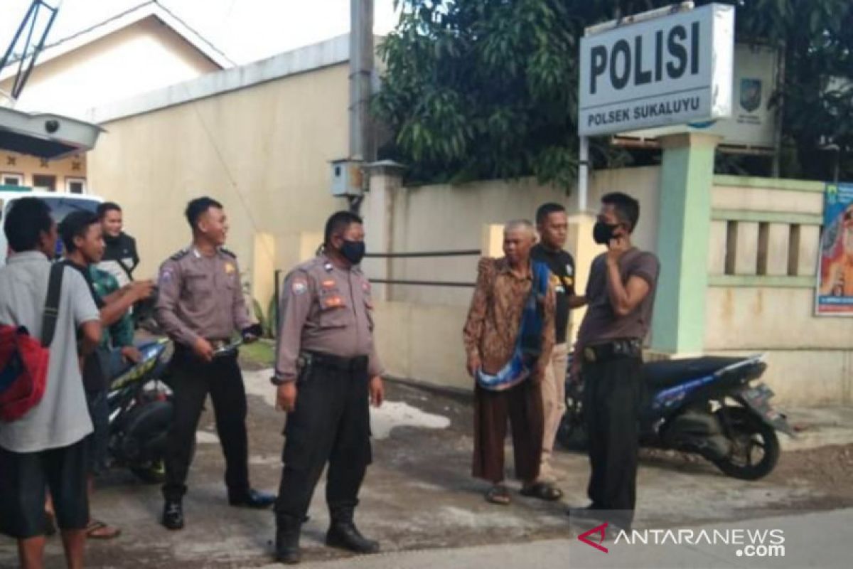 Paman cabuli keponakannya berusia 15 tahun hingga hamil, bayinya dibuang di tengah sawah