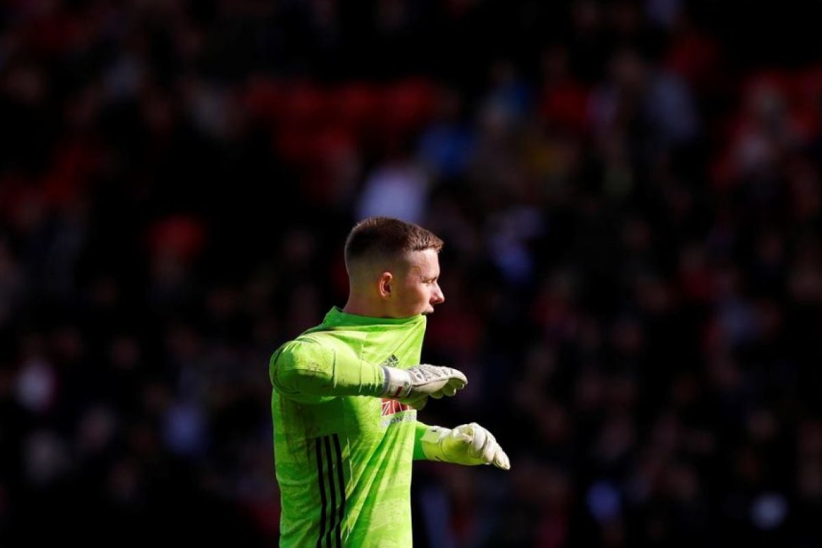 Solskjaer yakin Henderson akan jadi kiper nomor satu