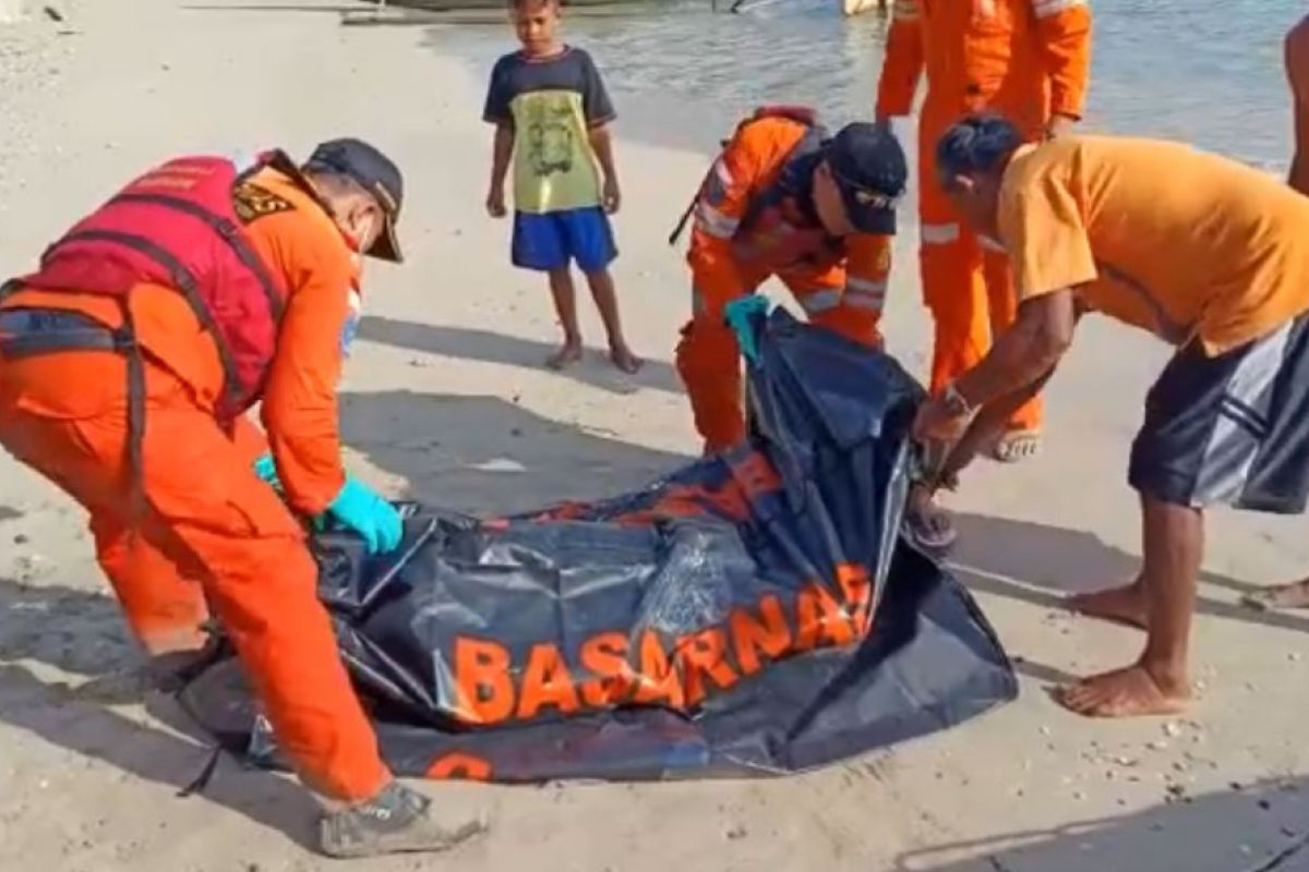 Tim SAR temukan jasad pemancing yang hilang di Pantai Meang Lombok Barat