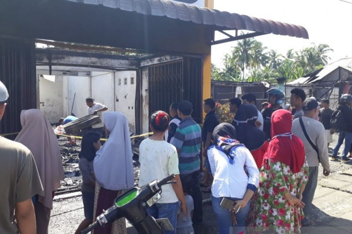 Tujuh unit ruko di Padang Pariaman hangus terbakar, kerugian capai Rp1,7 miliar