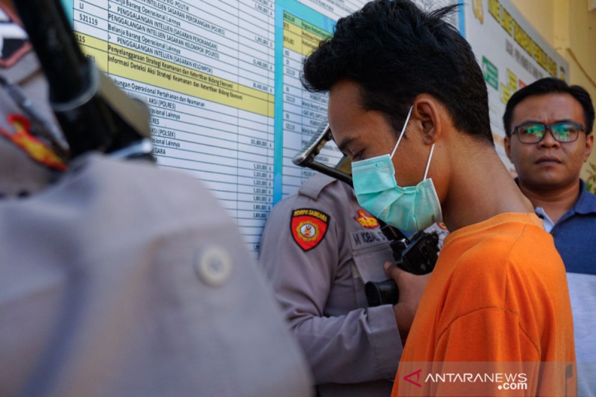 Penyidik Polresta Mataram menghitung kerugian kasus rumah tahan gempa