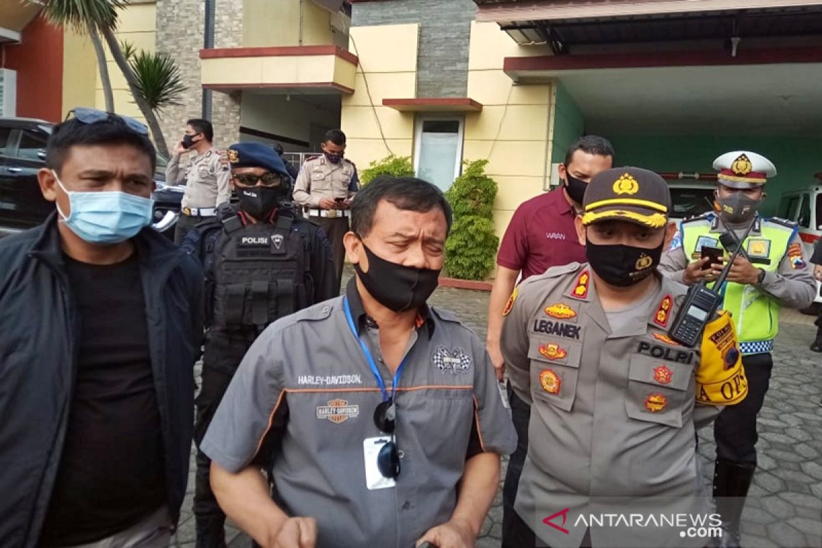 Wakapolres Karanganyar lolos, anggotanya kena bacok orang tak dikenal