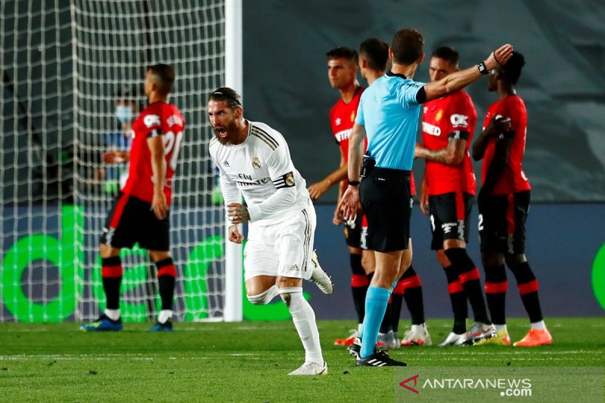 Kalahkan Mallorca 2-0, Real Madrid amankan kembali puncak klasemen