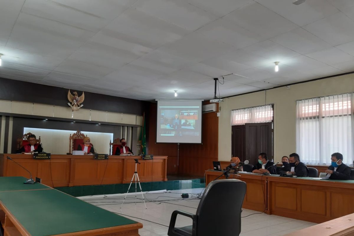 Sidang pertama, jaksa beberkan sepak terjang Amril Mukminin