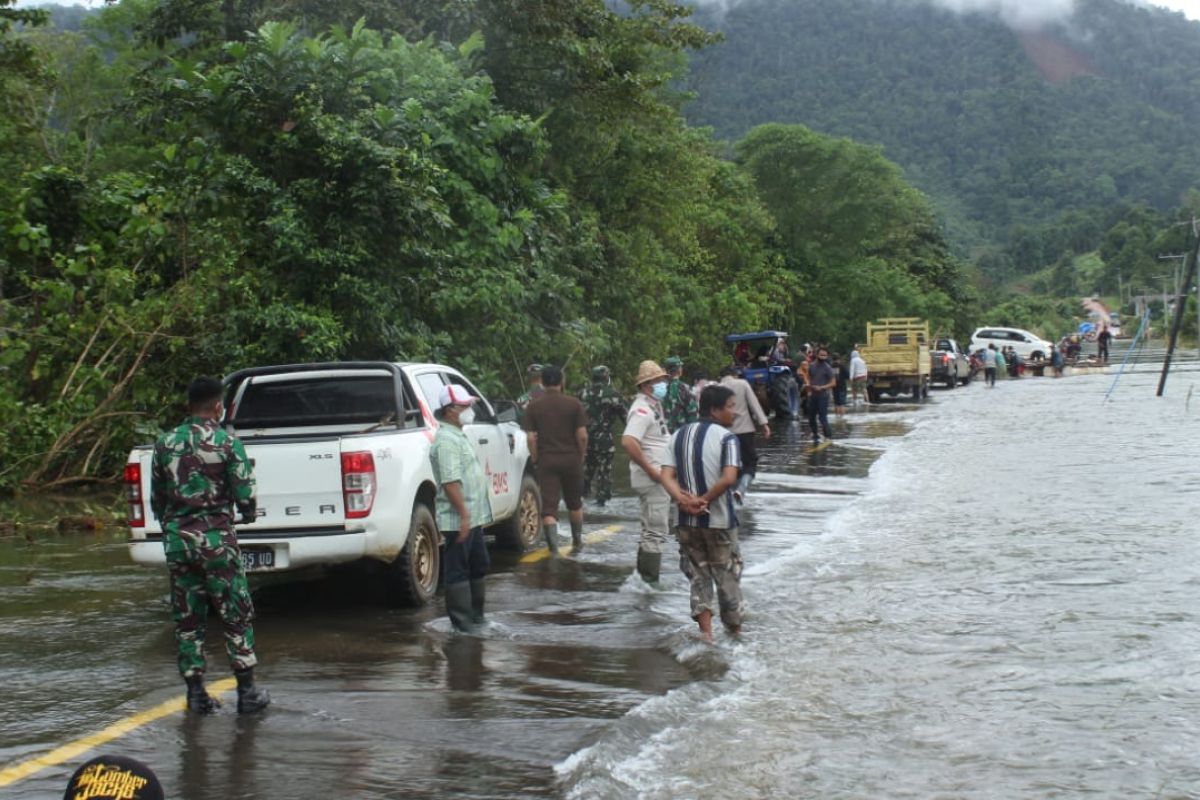 Di Konawe Utara, akses jalan menuju desa terisolasi mulai terbuka