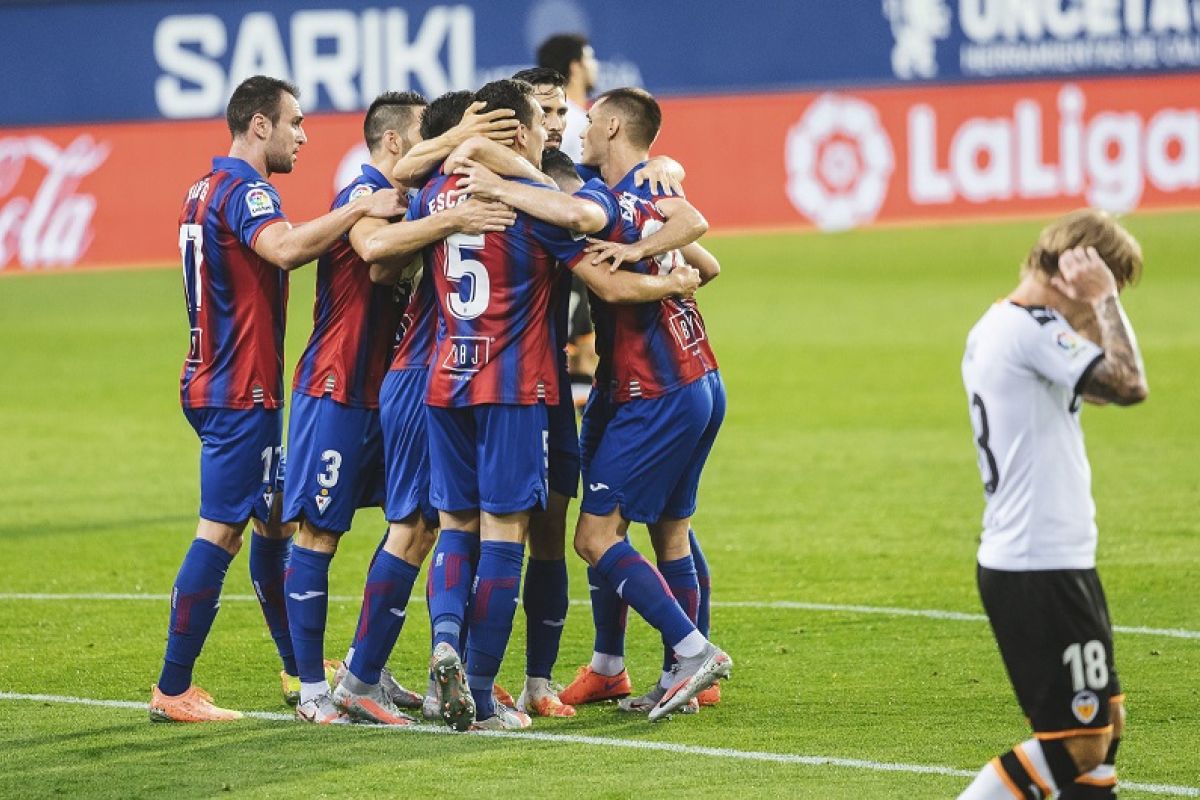 Valencia takluk 0-1 di kandang Eibar